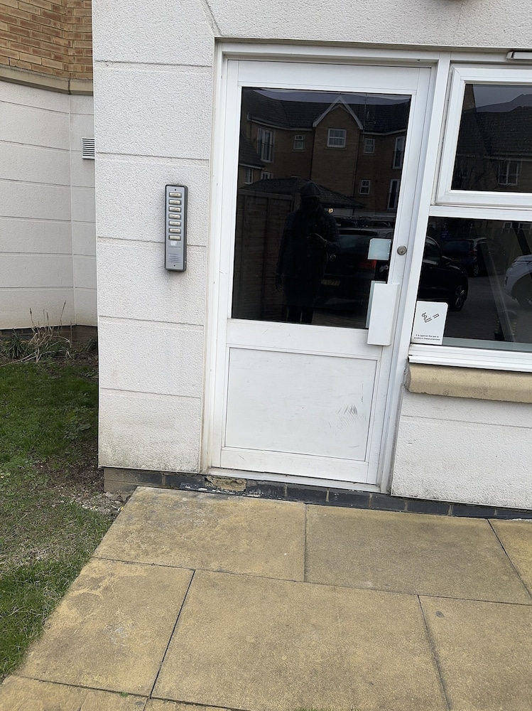 Havana 2 bed Apartment in london