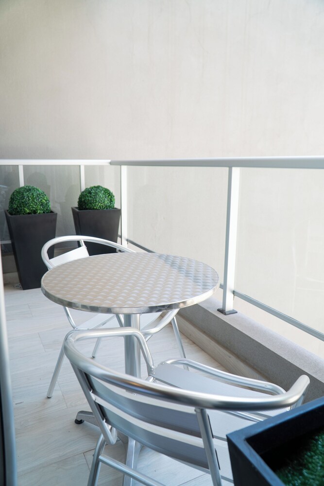 BT Homes - Palermo, Oro