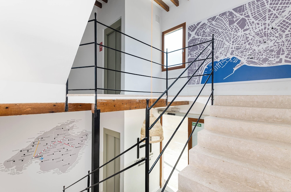 Urban Hostel Palma Albergue Juvenil
