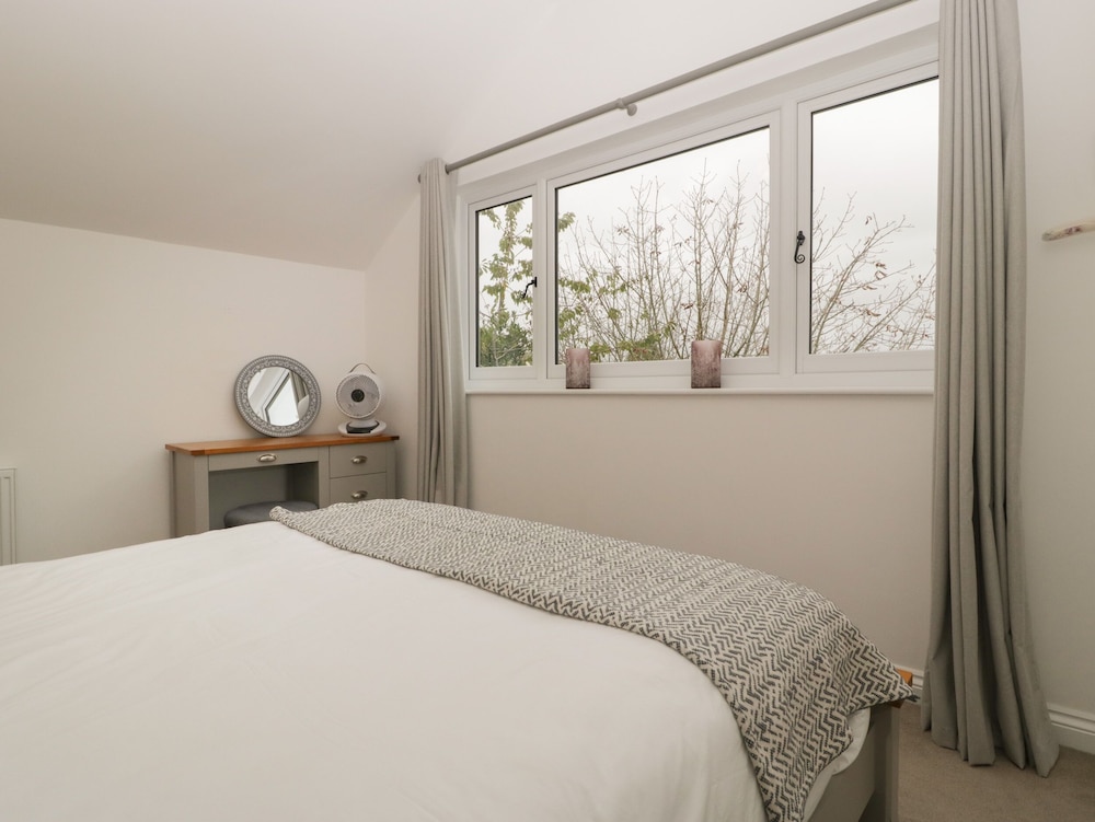 Honeypot Cottage