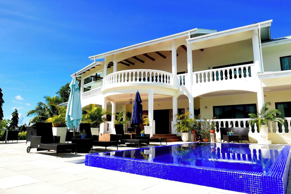 Petit Amour Villa
