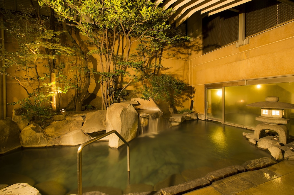 Hotel Shiragiku