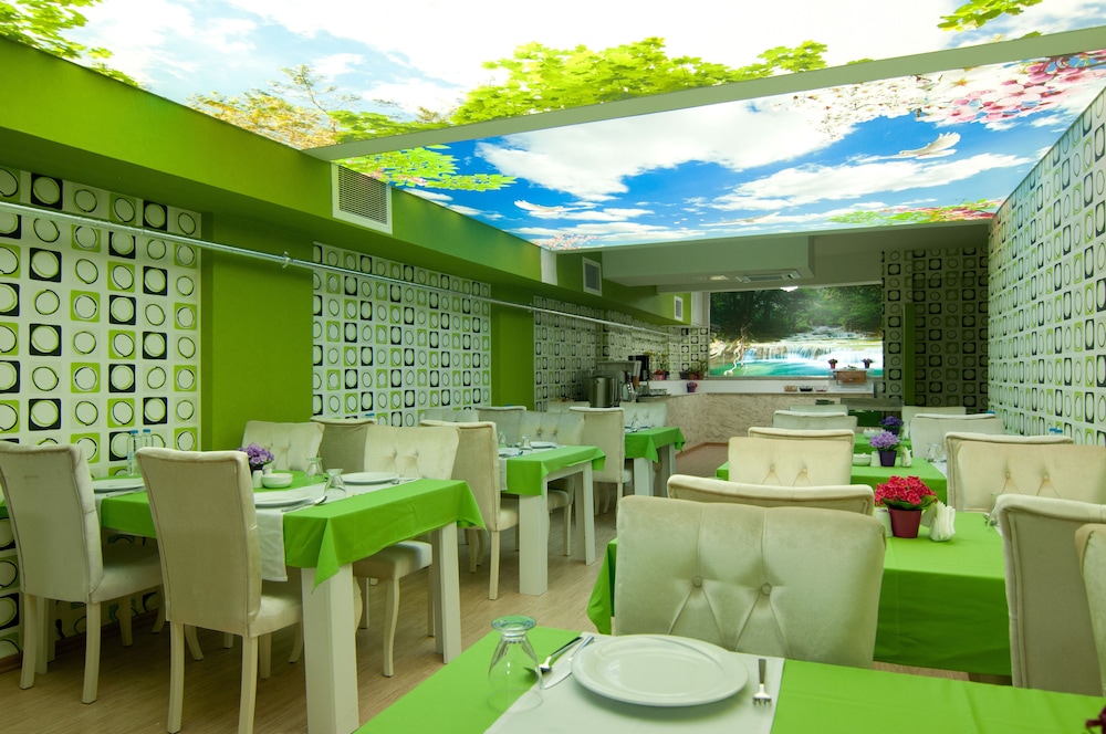 Vali Konak Otel - Image 10