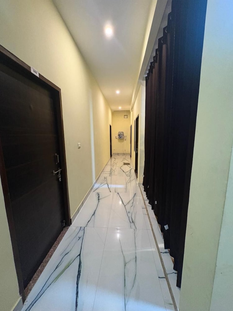 Mahalaxmi Guest House