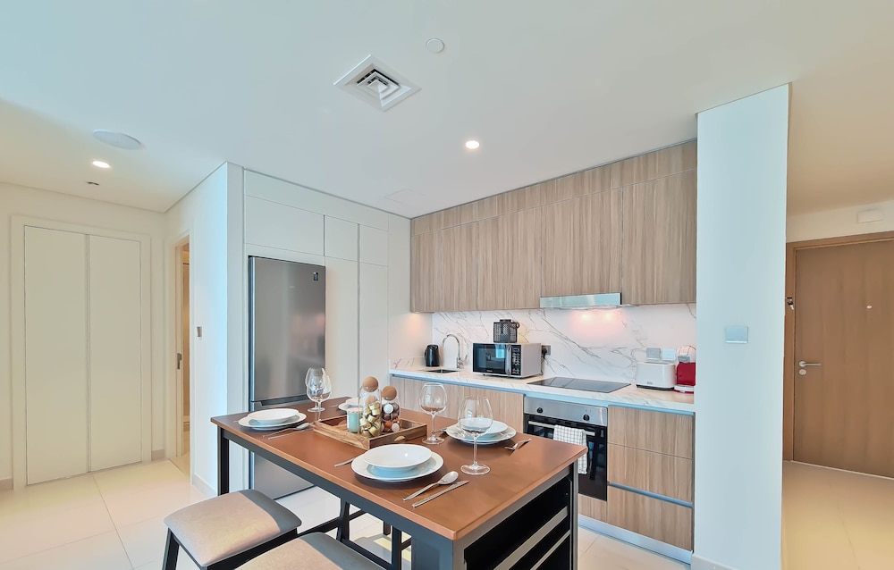 Stylish1BR at PalmJumeirah Private Beach