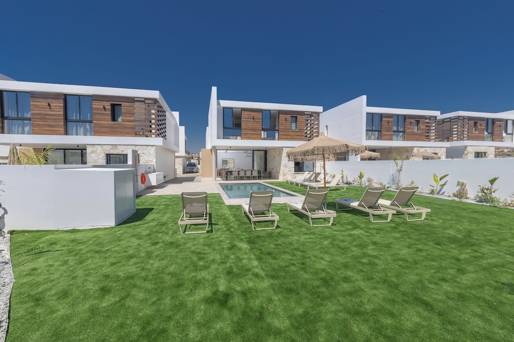 Ayia Napa Orea Villa OR8