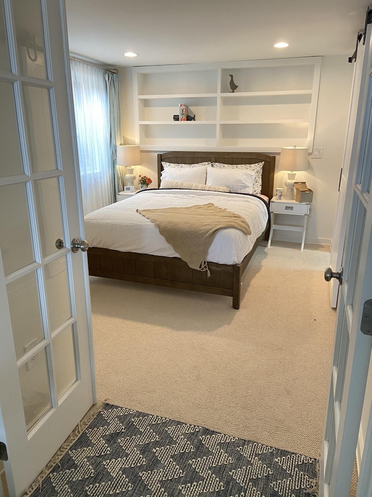 2BR 2BA Alki Beach Waterfront Retreat Extended Stay, Zdjęcie 7