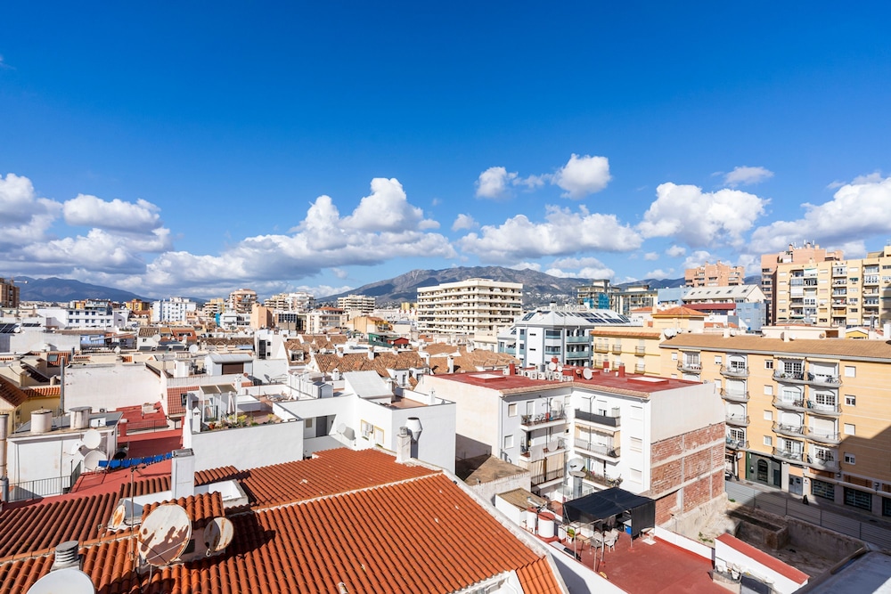 Marvelous Waterfront apt in Fuengirola - Ref 73