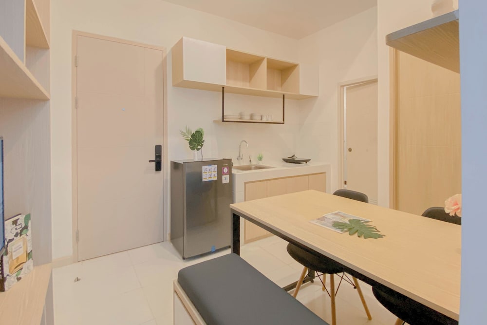 Great Deal and Relaxing 2BR at Tokyo Riverside PIK 2 Apartment