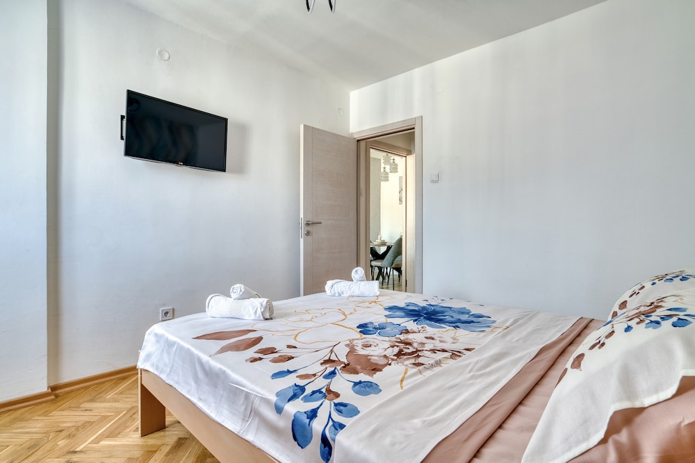Comfort apartments near the beach