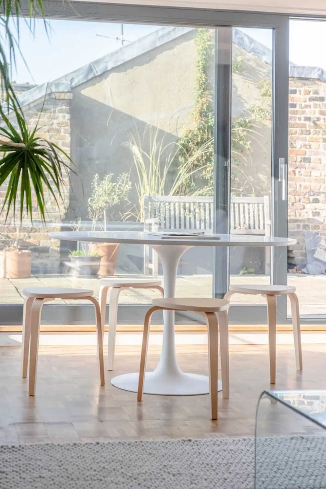 Peaceful 2 Bedroom Flat With Roof Terrace - Hackney