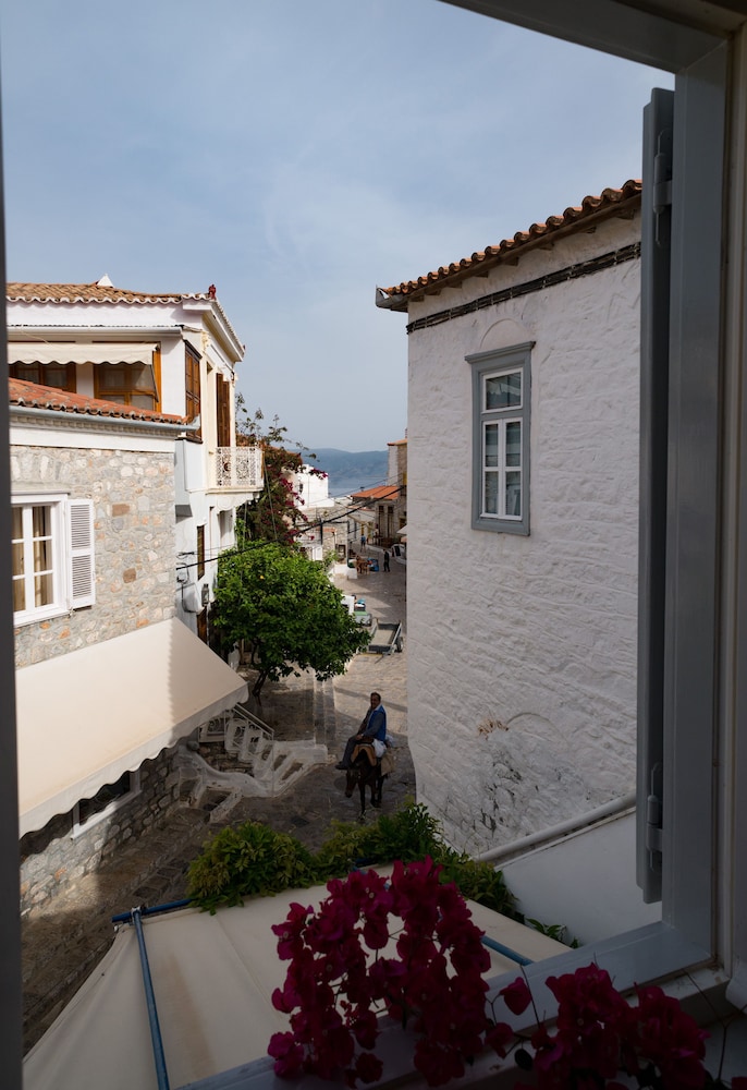 Areti Guesthouse