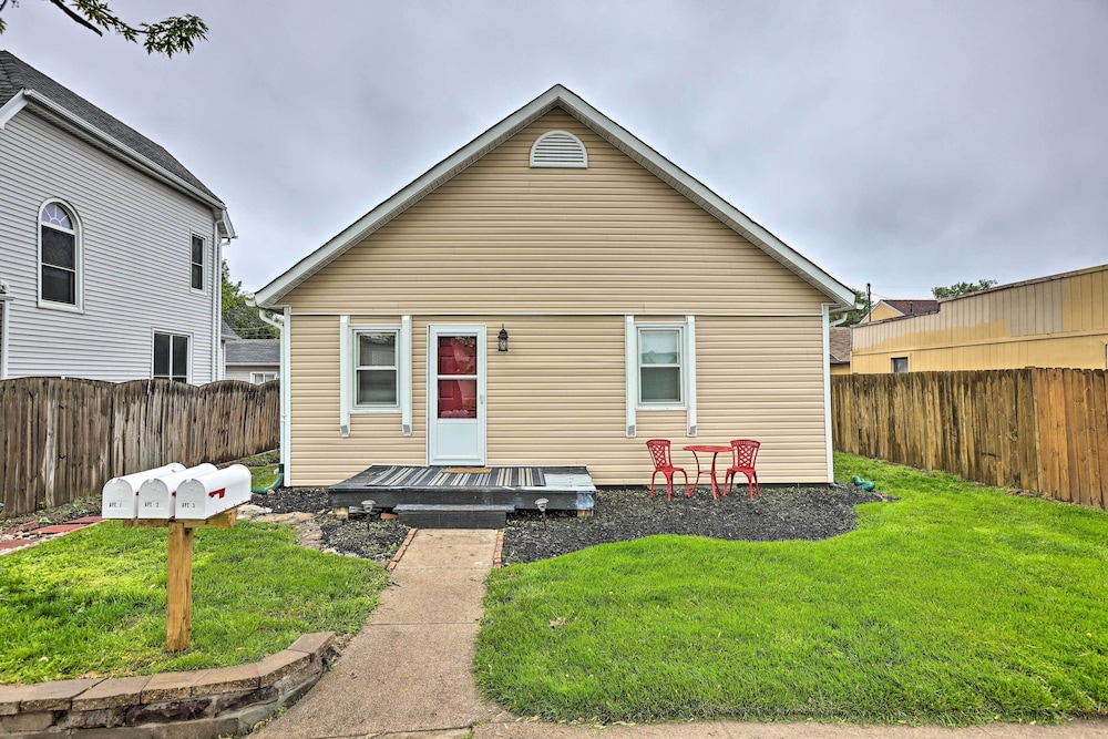 Council Bluffs Vacations - Council Bluffs Cottage: Proximity to Parks! - Property Image 3