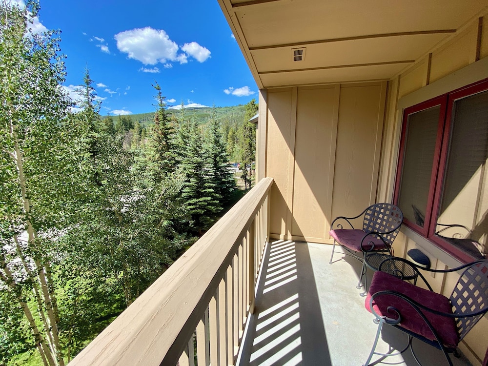 Red Hawk Lodge 2269