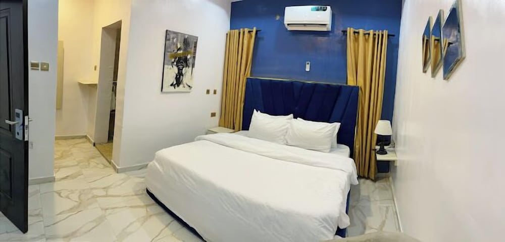 Babcock Guest House