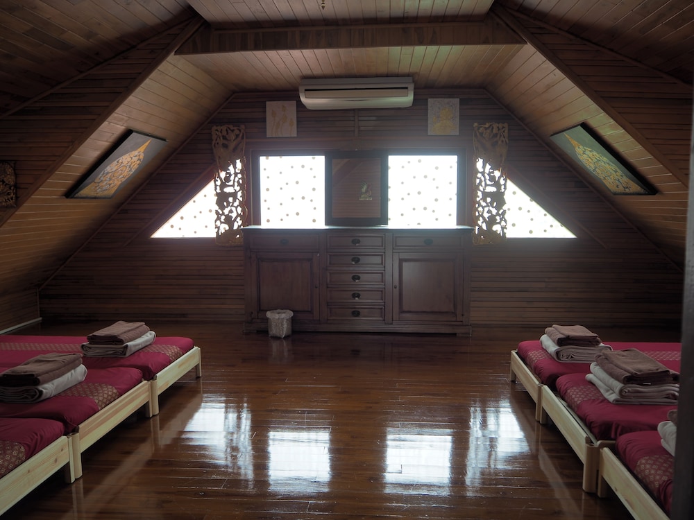 Baan Thai Lanna Pattaya