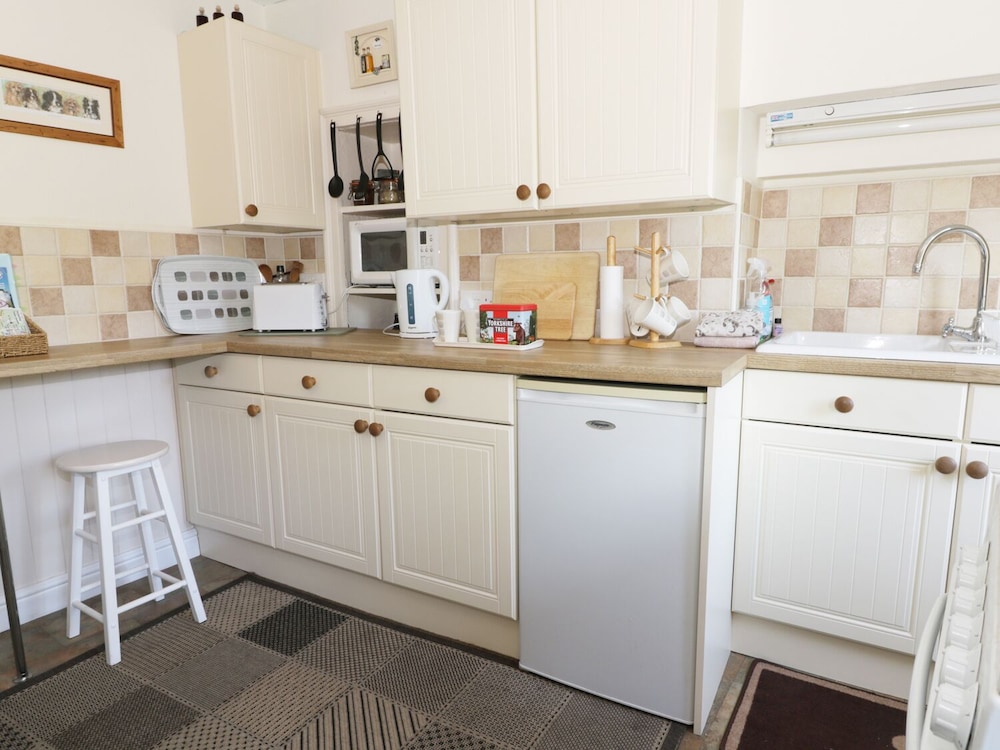 31 Outgang Road view 5