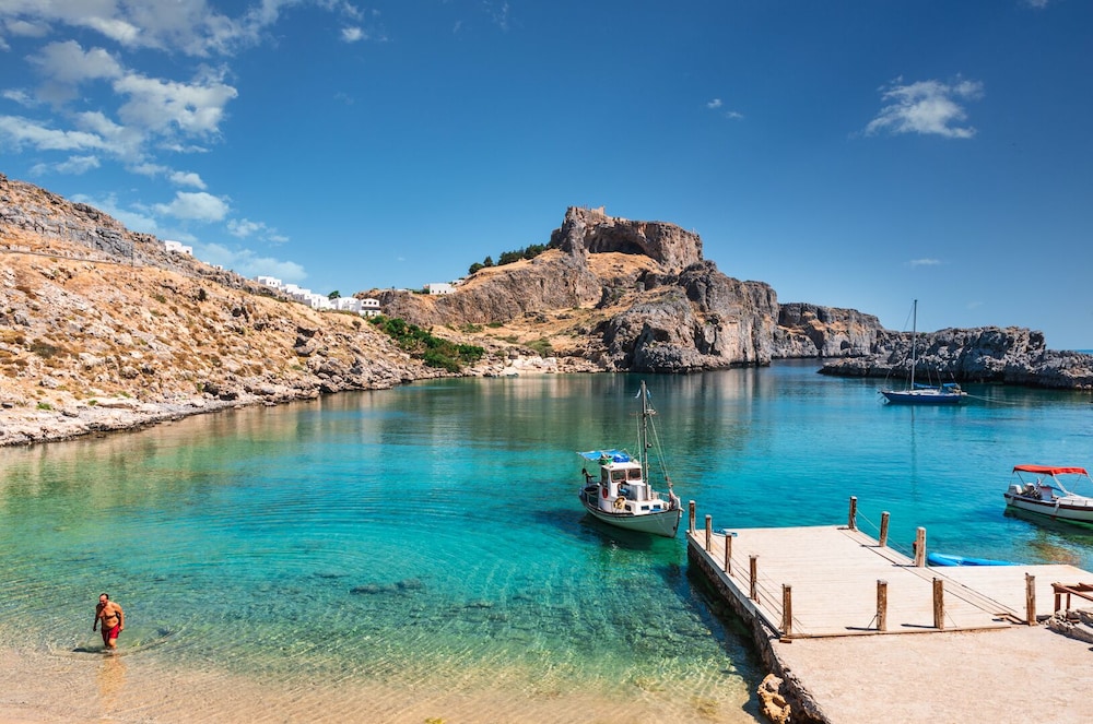 Celestial Lindos suites