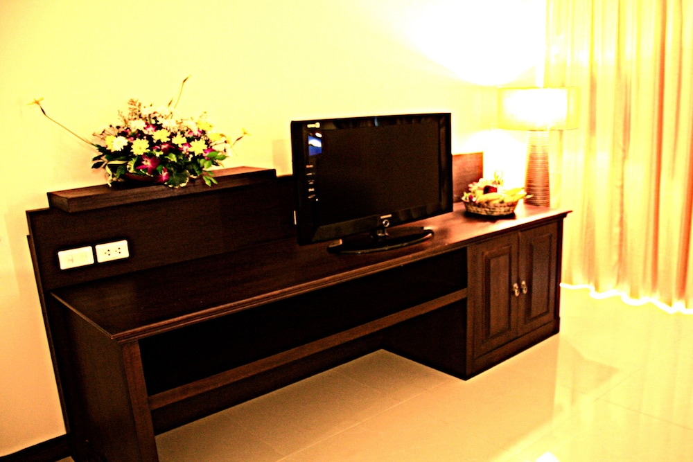 Photo 9