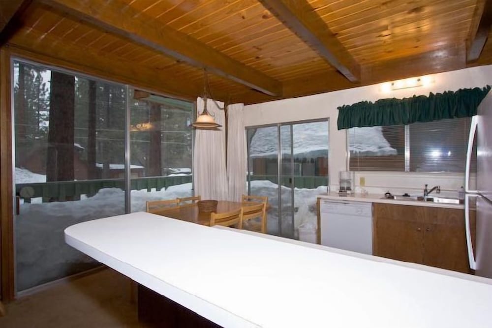 1823 Hunkpapa St.