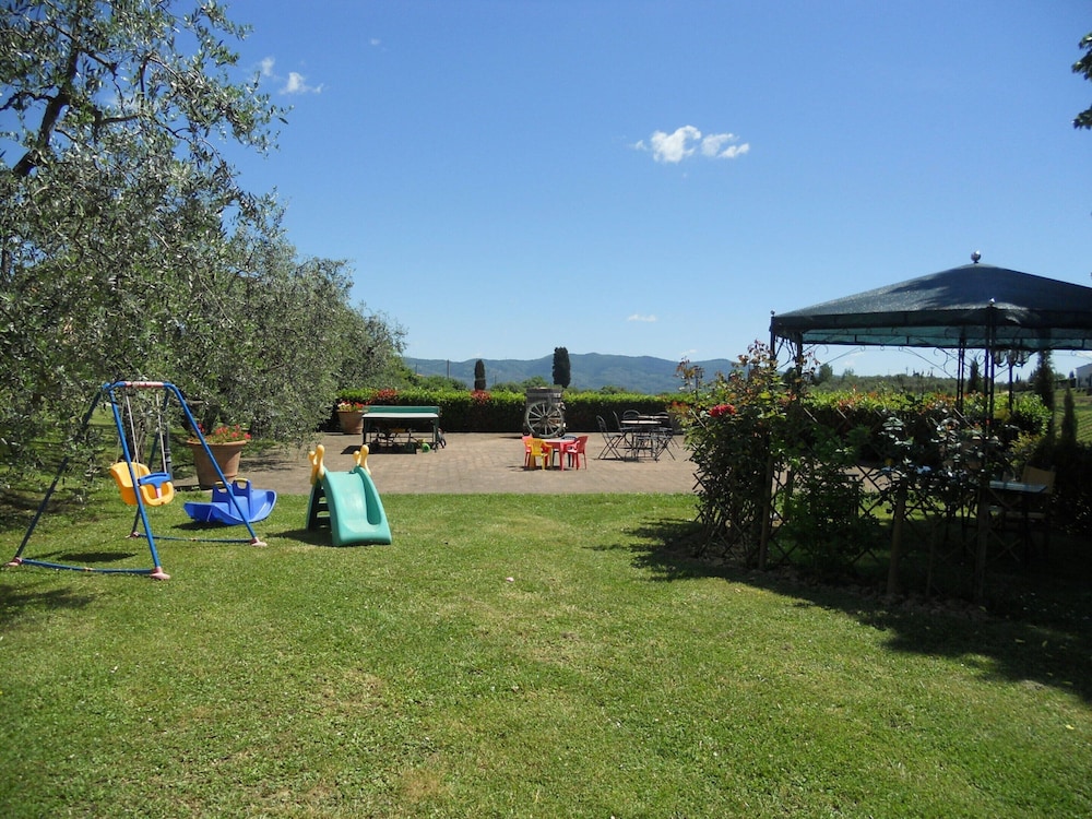 Holiday Home With Pool in Stabbia photo 3