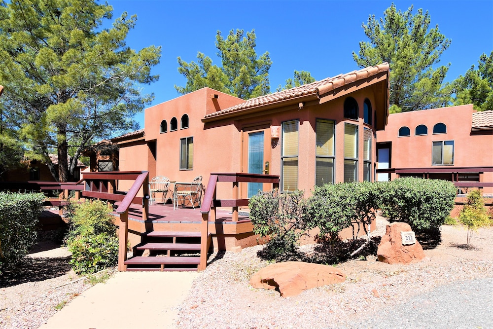 Sedona Pines Resort