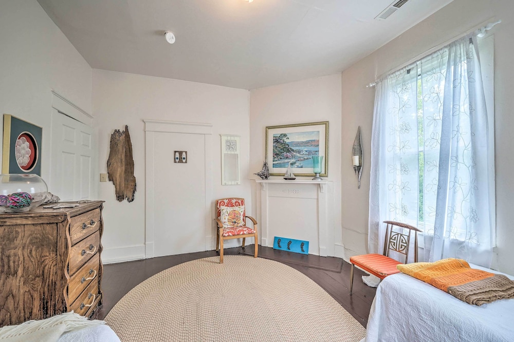 Downtown Wilmington Apartment - 4 Miles to Uncw! view 2
