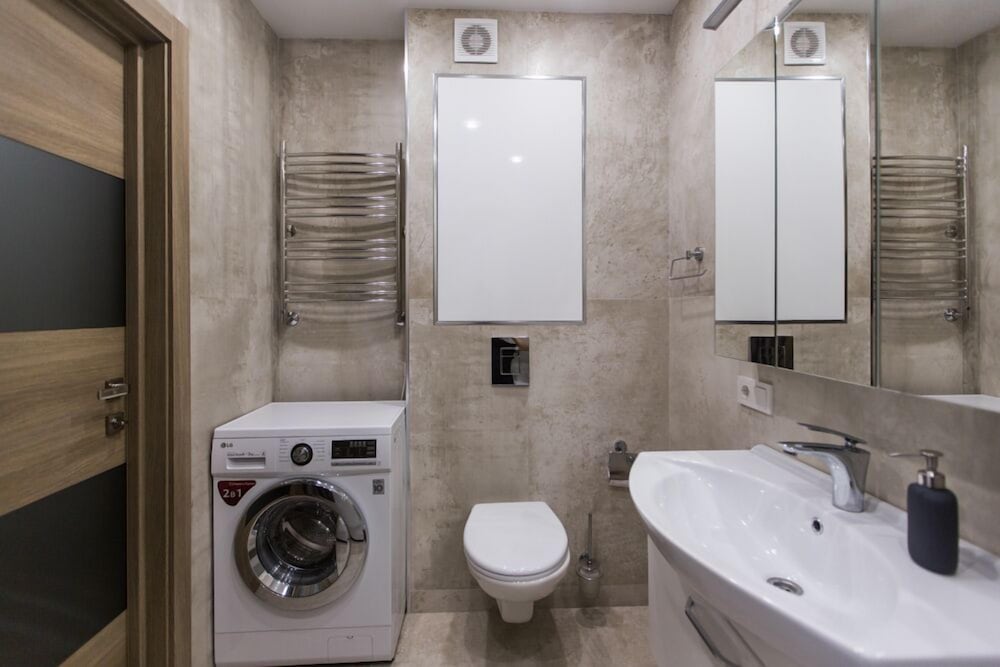 MegaStay