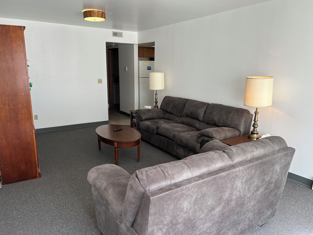 Adak Island Inn
