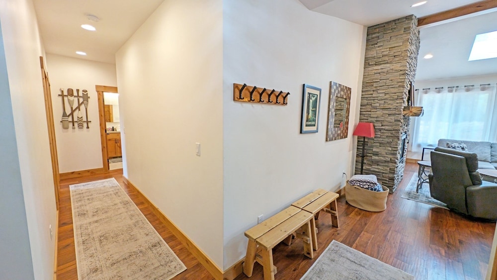 56593 Celestial Dr 4 Bedroom Home