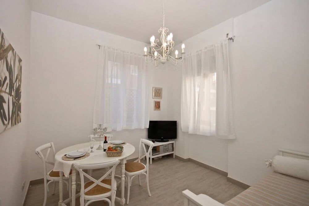 Penthouse Alisa - Penthouse Alisa