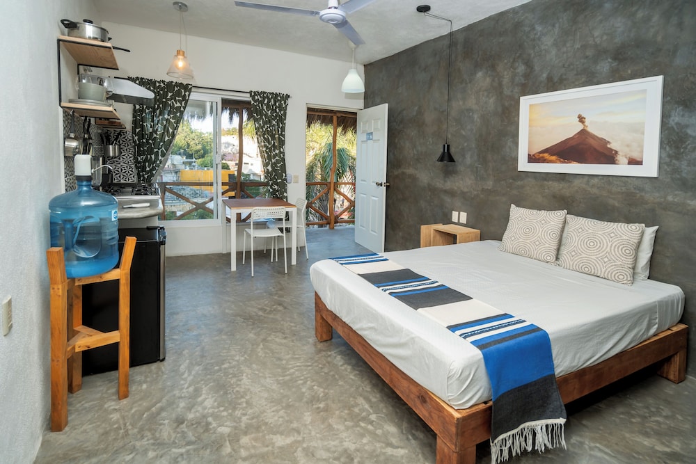 Sayula Home