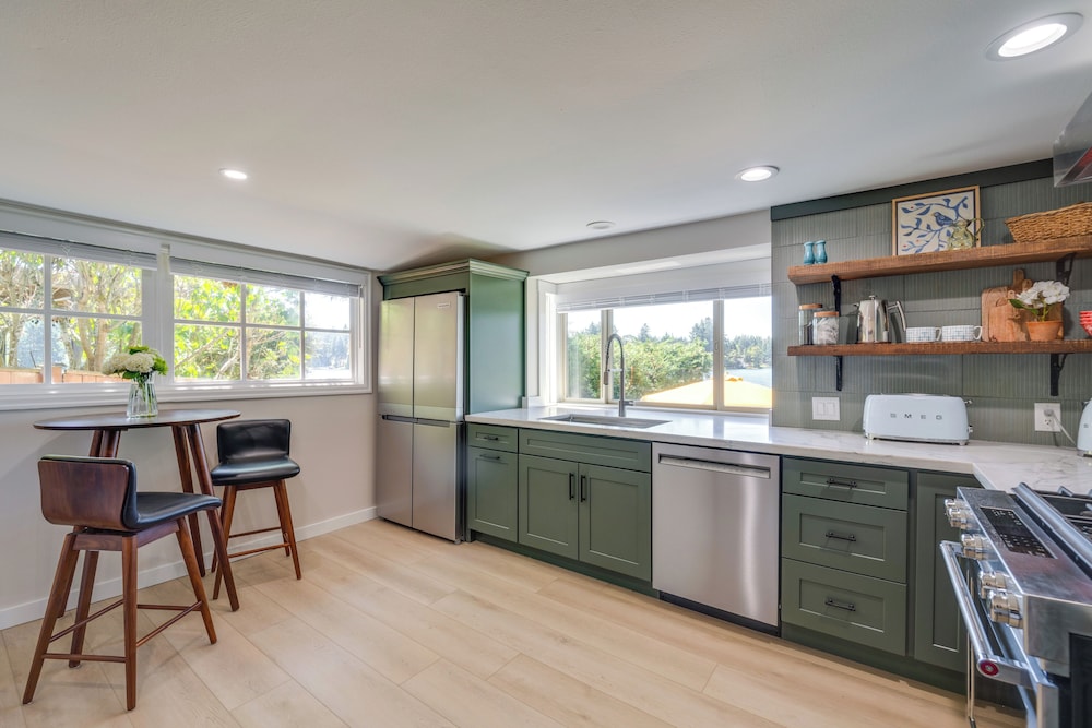 Waterfront Gem w/ Boat Dock & Lift in Lakewood!