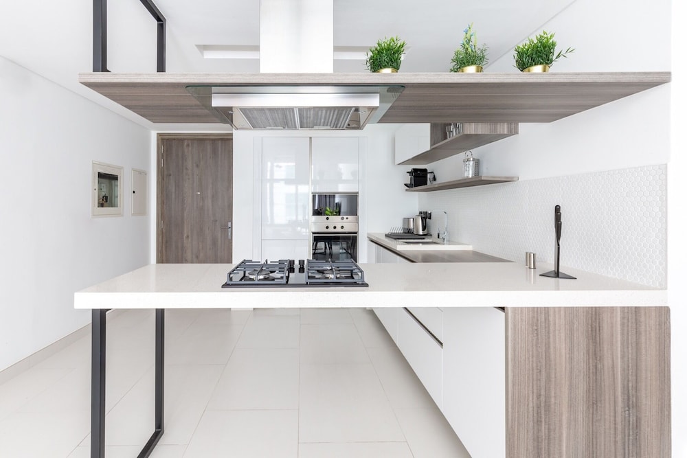 Posh & Spotless 1BR Apartment on Palm Jumeirah