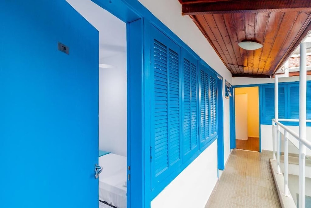 Club Suites
