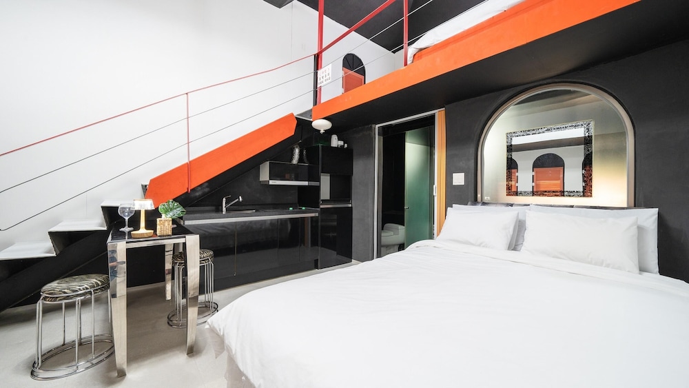 hotel room