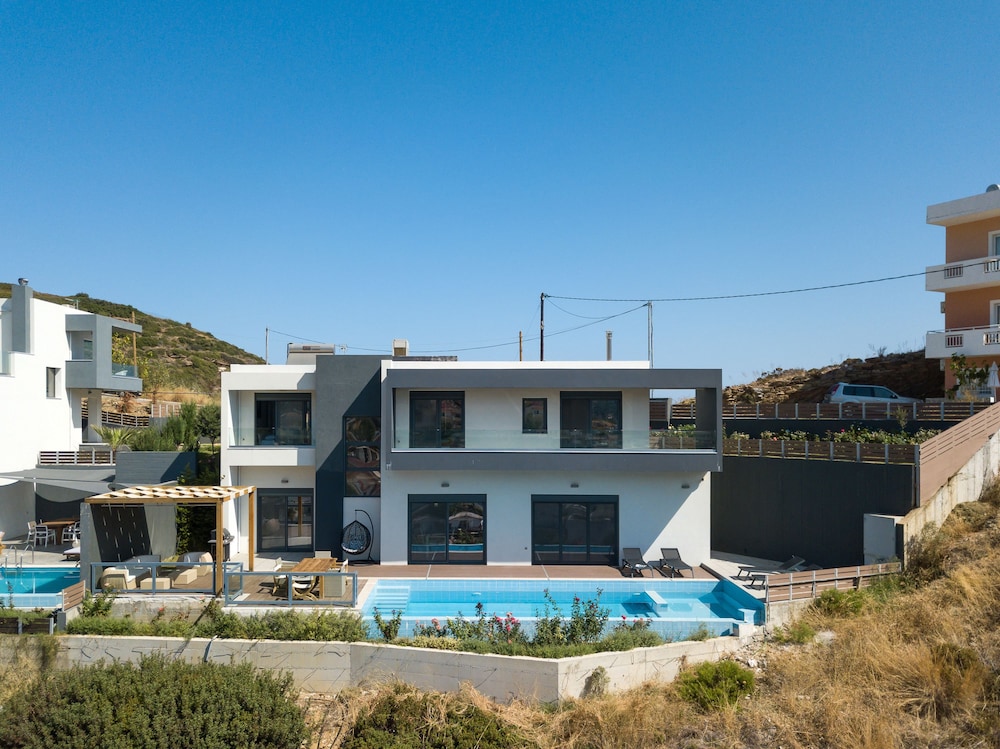 Villa Elli - Villa Athina
