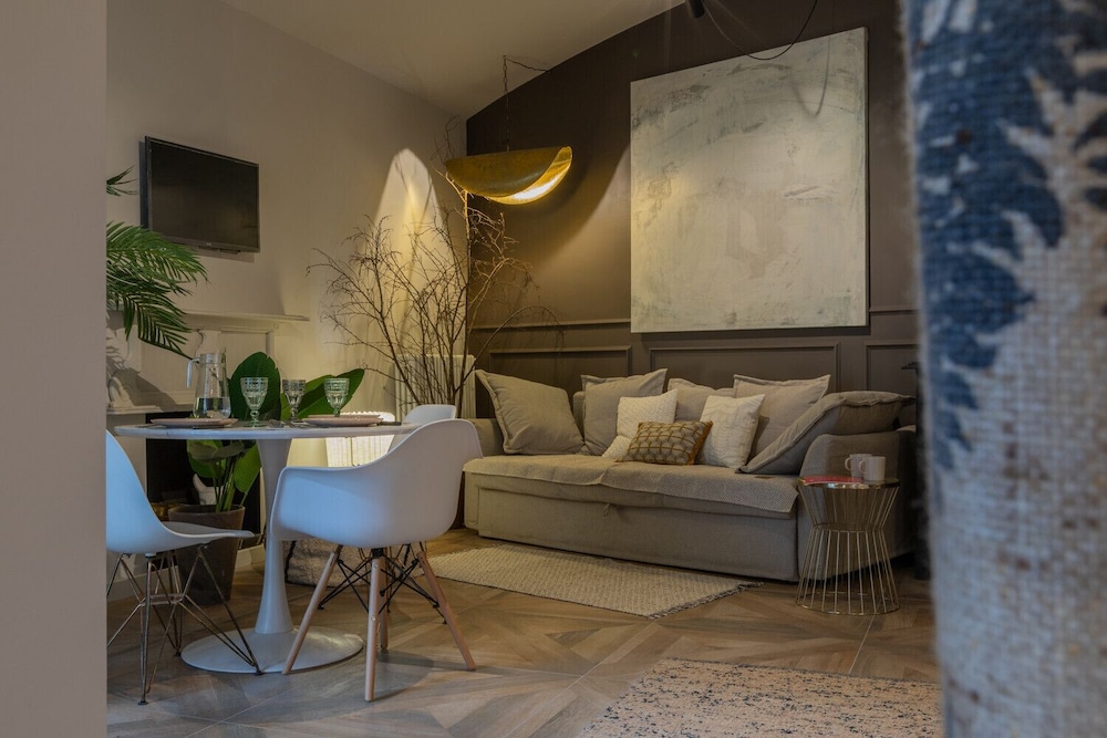 Design in Corso Francia 1 by Wonderful Italy