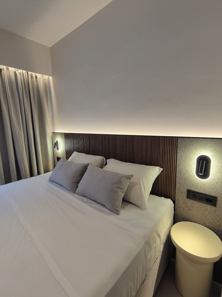 Shape Suites Athens