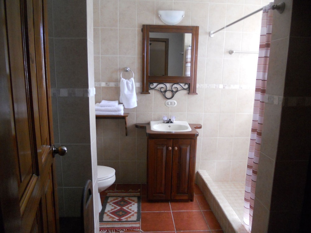 Atitlan Villas Qanajuyu