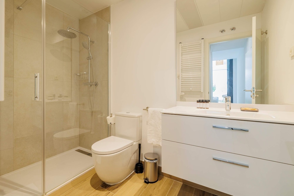 w Comfy 2BR w Great Terrace in Chueca
