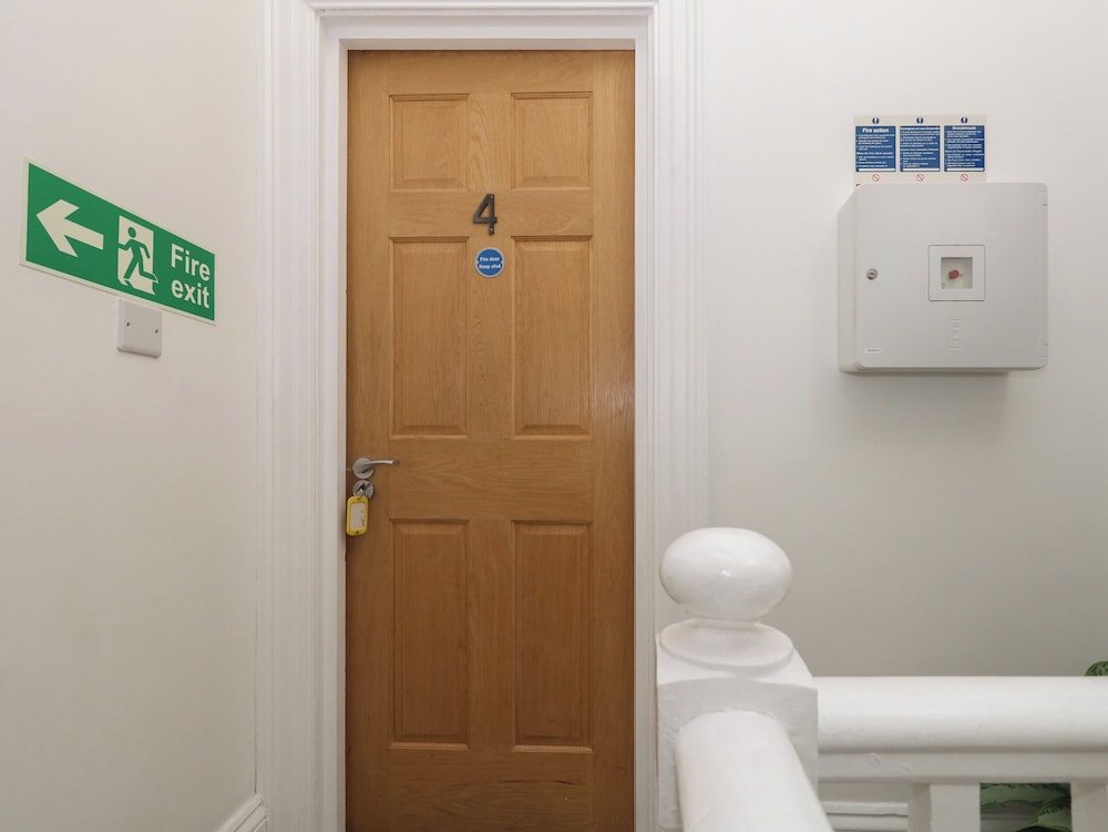 Flat 4 - Hengistdury
