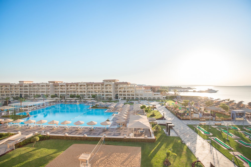 Pickalbatros White Beach Resort - Hurghada