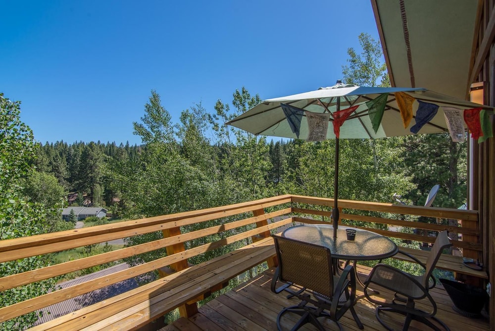 Palisades 4 Bedroom Holiday Home By Tahoe Truckee