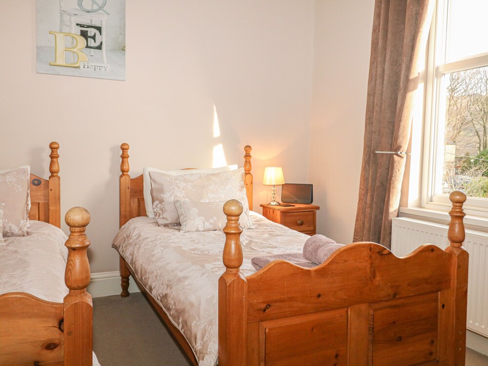 Hope Valley Vacations - Brinks View Cottage - Property Image 2