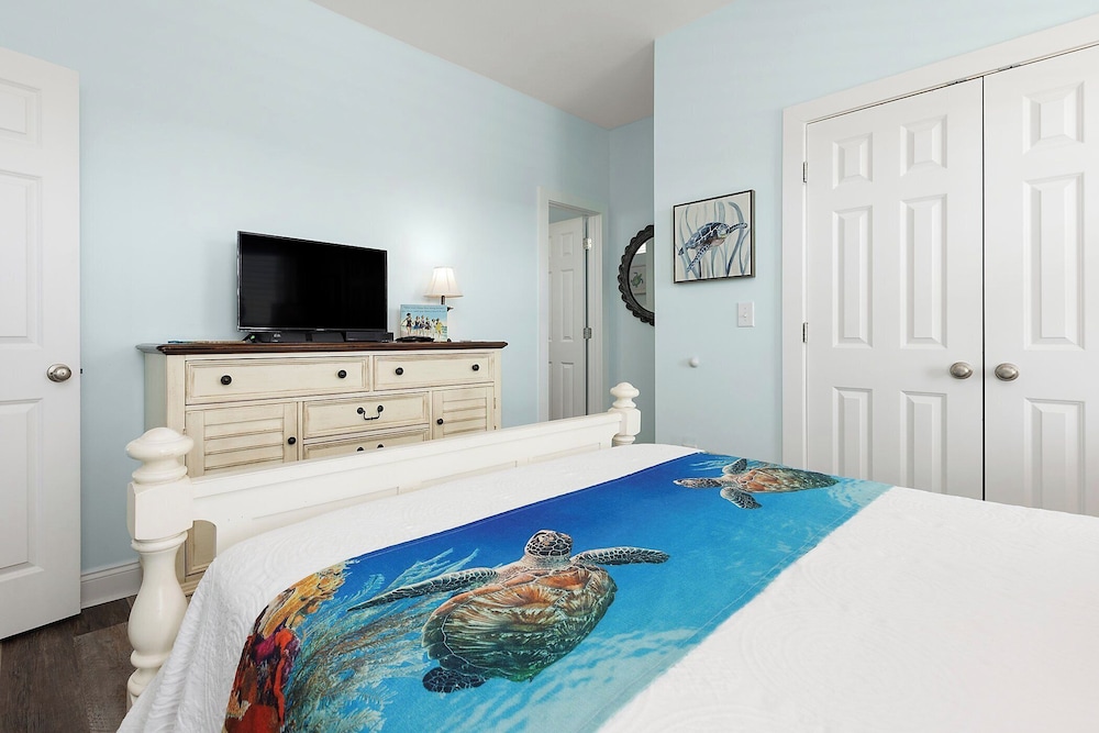 Living The Dream by Southern Vacation Rentals