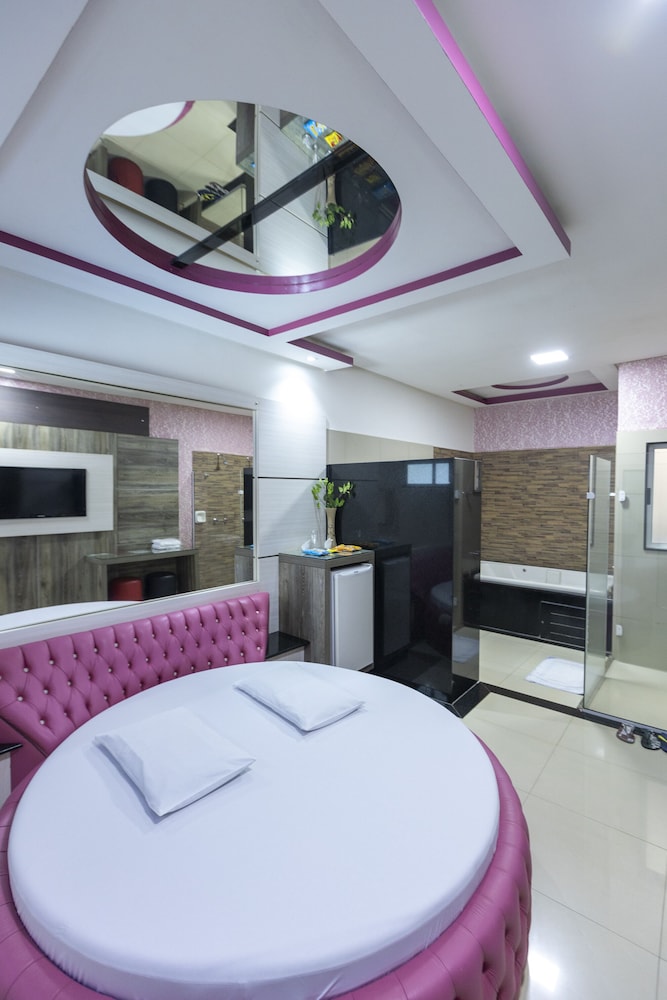 Troia Motel