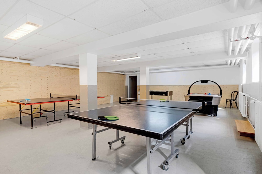 Odense Vacations - Kragsbjerggaard Vandrerhjem  Hotel - Hostel - Property Image 1