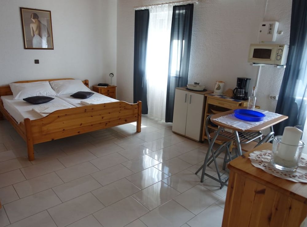 Kata Peaceful Apartment