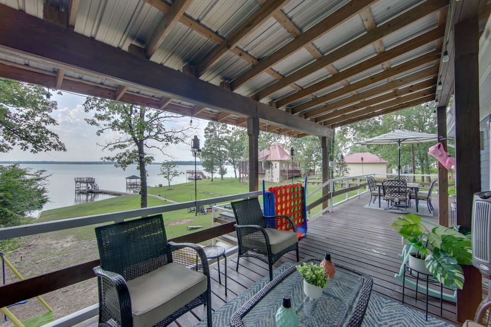 Home On Lake Bob Sandlin w/ Private Boat Dock! - Property Image 17